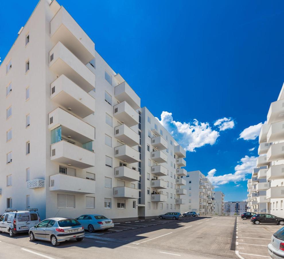 Tanja Modern Apartment With Balcony And Parking Garage Zadar Luaran gambar